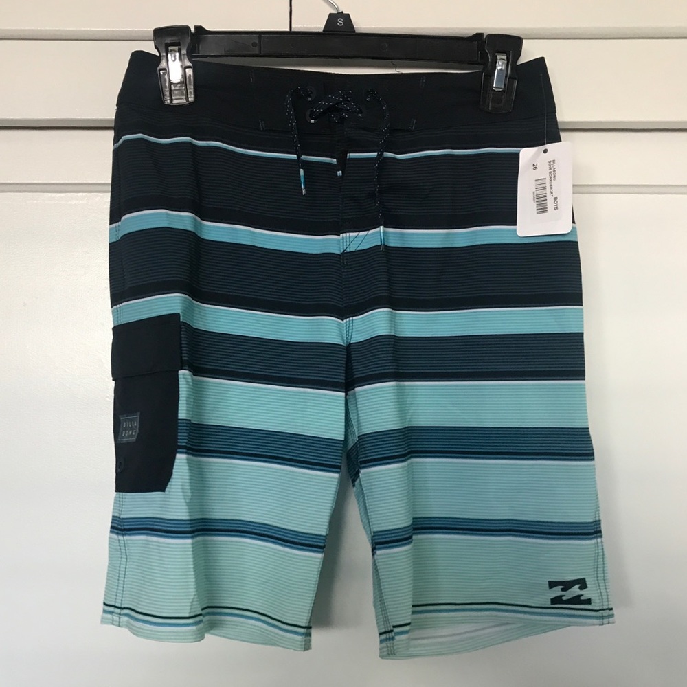 SOLD✅ Billabong- Boys Boardshorts